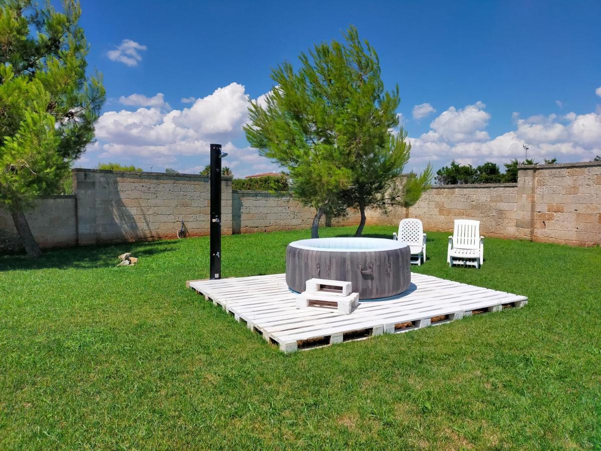 Il Giardino Deluxe Villa Lizzanello Buitenkant foto